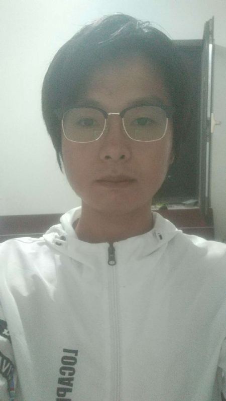 轻吻的第一张照片--三明相亲服务中心