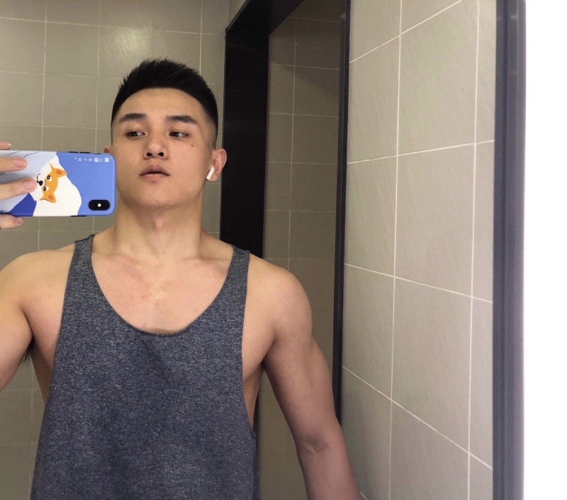 李文亮的第一张照片--三明相亲服务中心