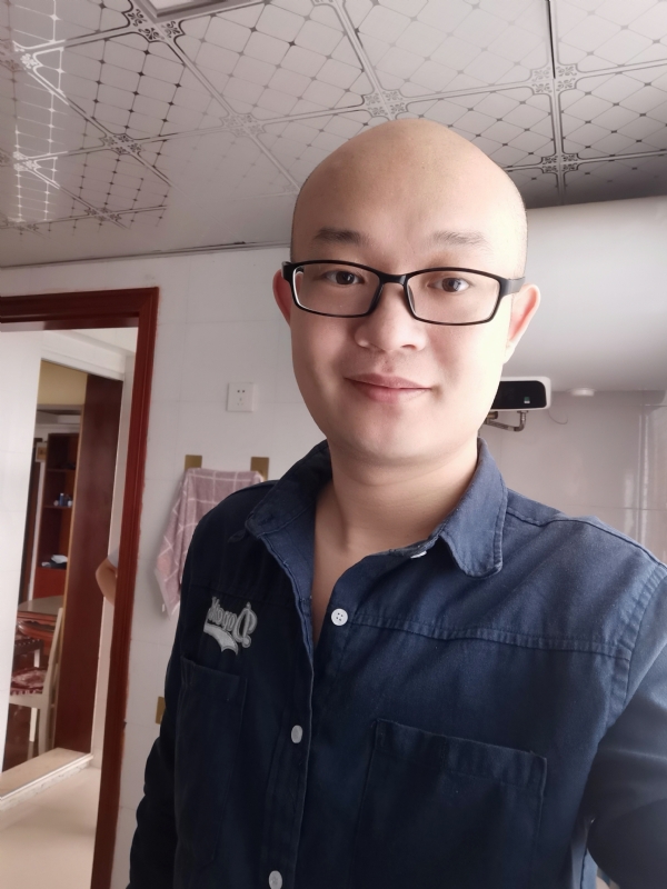 凝望远方的第一张照片--三明相亲服务中心