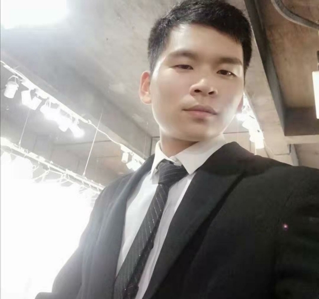 凌晨三点三分的第三张照片--三明相亲服务中心
