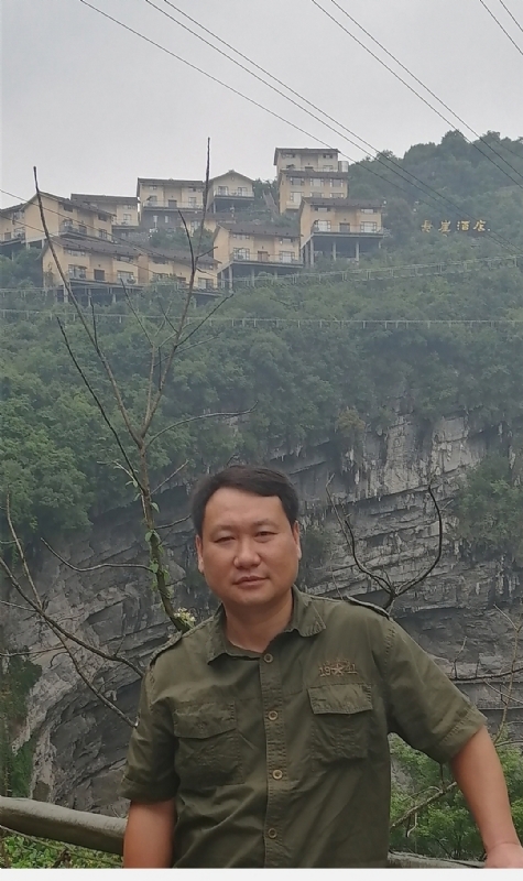 迷彩人生的第一张照片--三明相亲服务中心