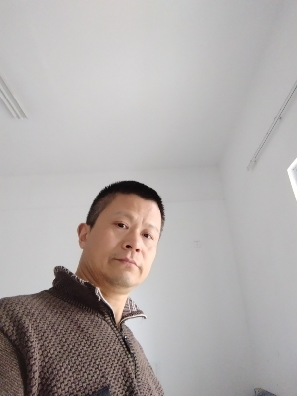 无云的第一张照片--三明相亲服务中心