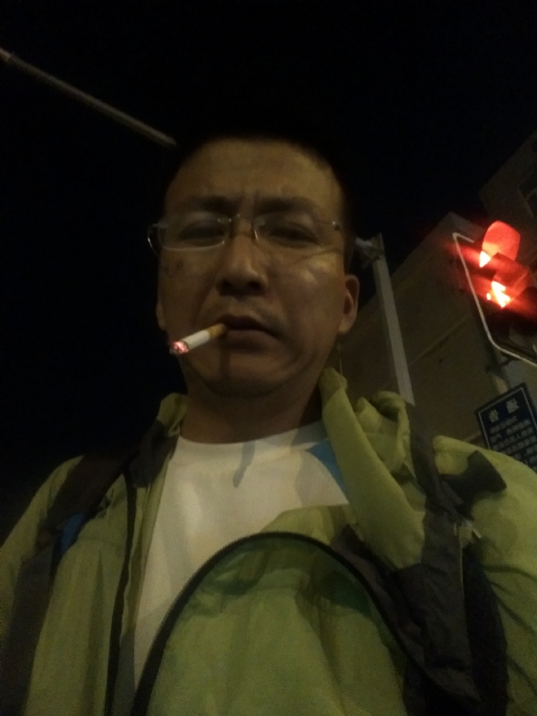 认真的生活的第一张照片--三明相亲服务中心