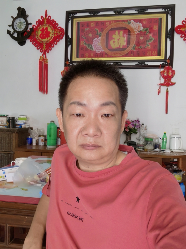 飞天的第一张照片--三明相亲服务中心