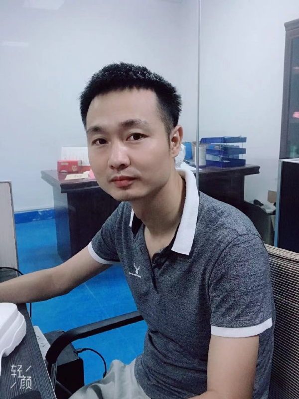 不忘初心的第一张照片--三明相亲服务中心