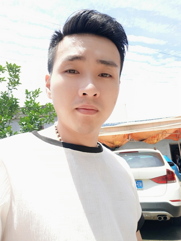 人间烟火的第一张照片--三明相亲服务中心