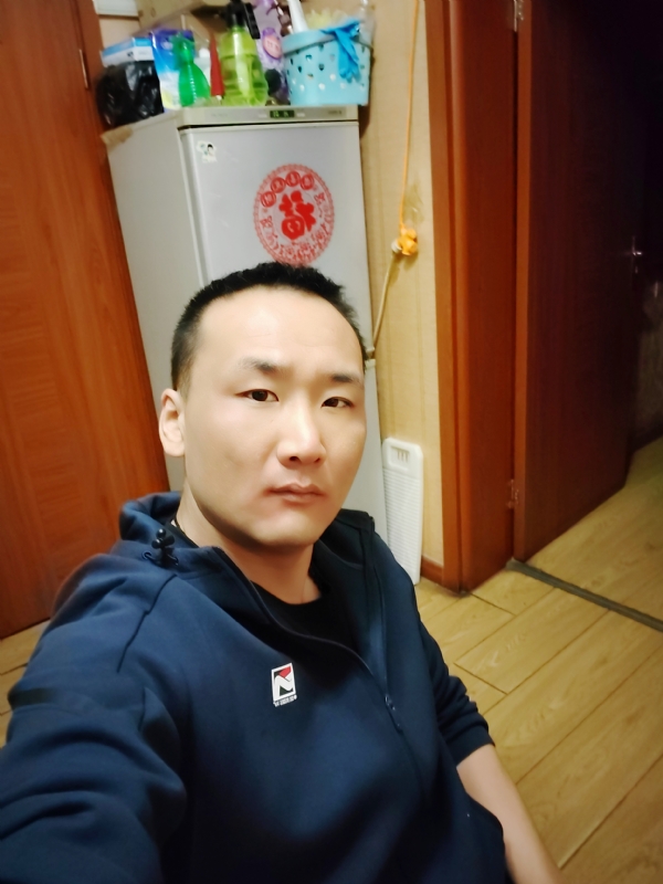 子昂的第一张照片--三明相亲服务中心