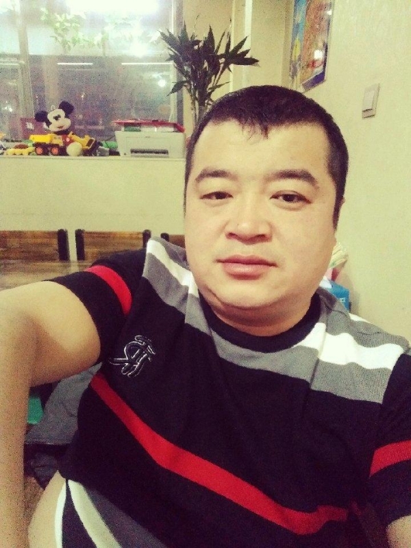 老实人的第一张照片--三明相亲服务中心