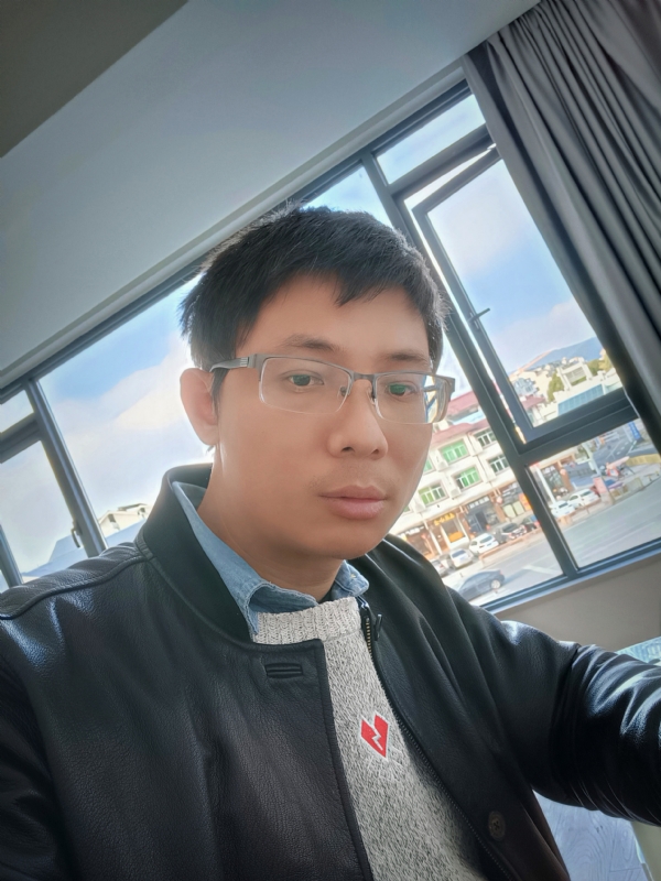 也许只是缺少一个拥抱的第二张照片--三明相亲服务中心