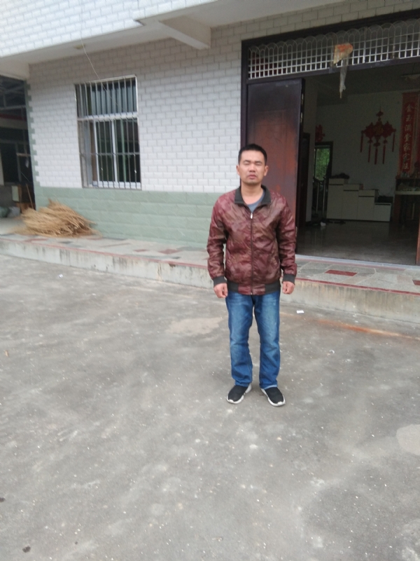 阿泉的第一张照片--三明相亲服务中心