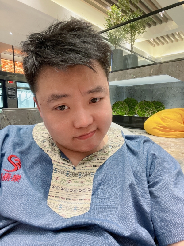 小恶魔的第一张照片--三明相亲服务中心
