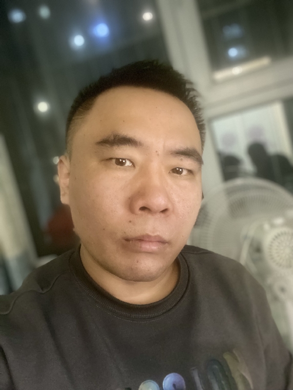 云的第三张照片--三明相亲服务中心