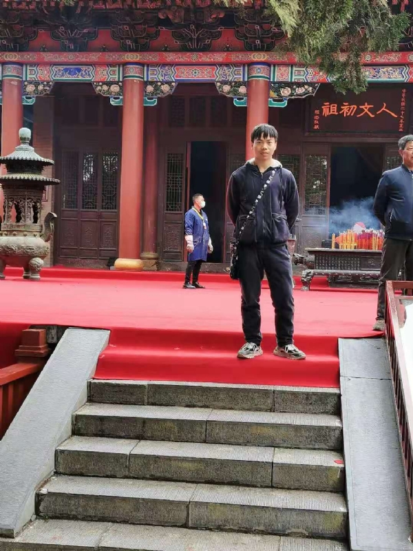 单身的小草的第三张照片--三明相亲服务中心