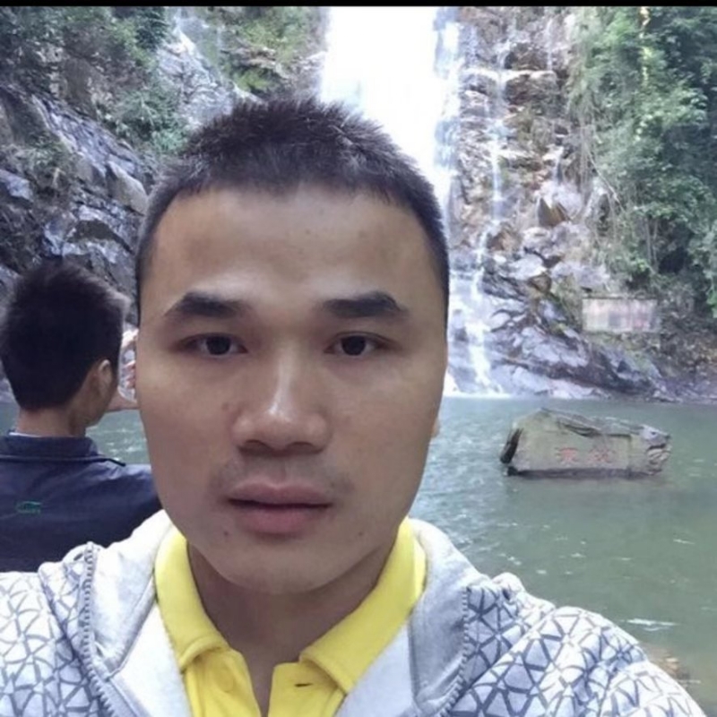 老梁的第一张照片--三明相亲服务中心
