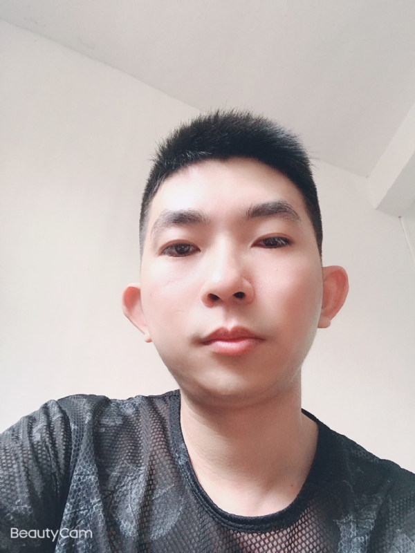 诚恳的第一张照片--三明相亲服务中心