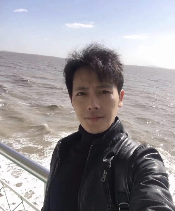 疯狂的小鱼的第一张照片--三明相亲服务中心