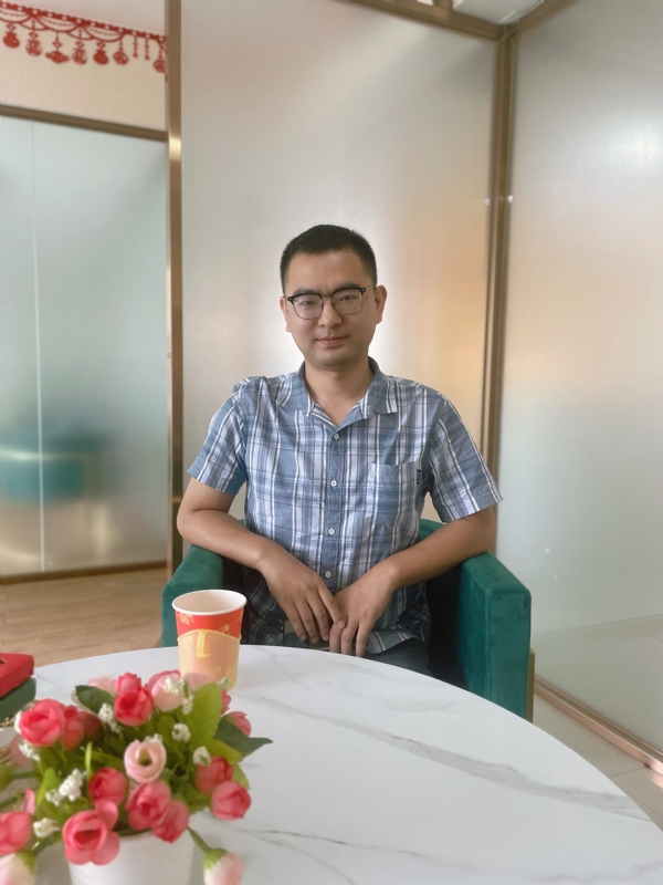 微尘的第二张照片--三明相亲服务中心