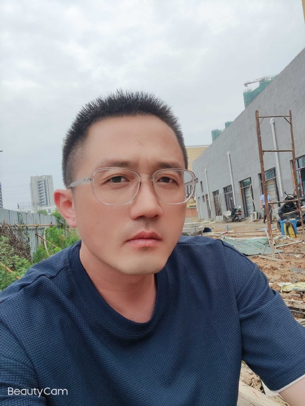 清风烈酒的第二张照片--三明相亲服务中心