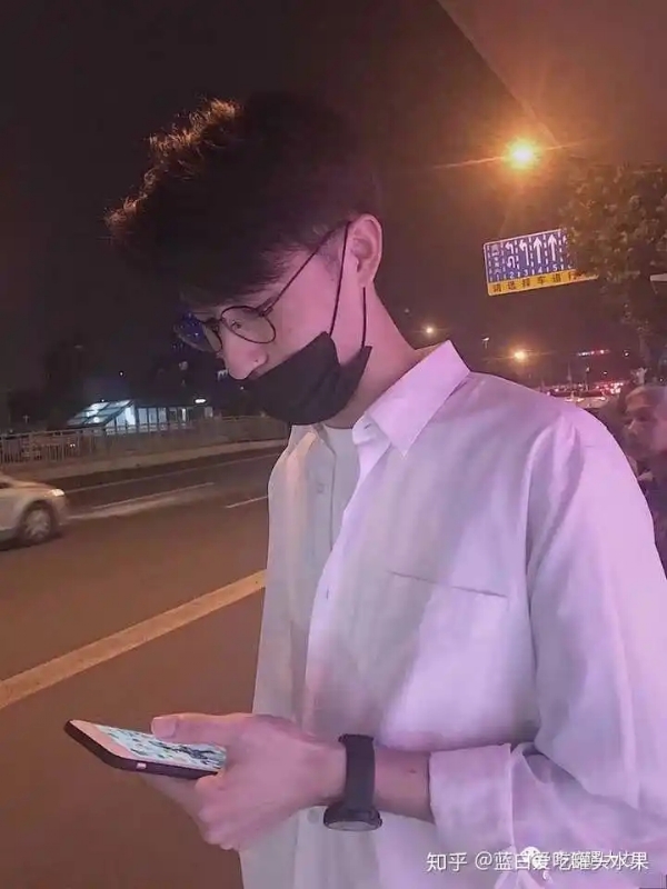 情圣的第一张照片--三明相亲服务中心