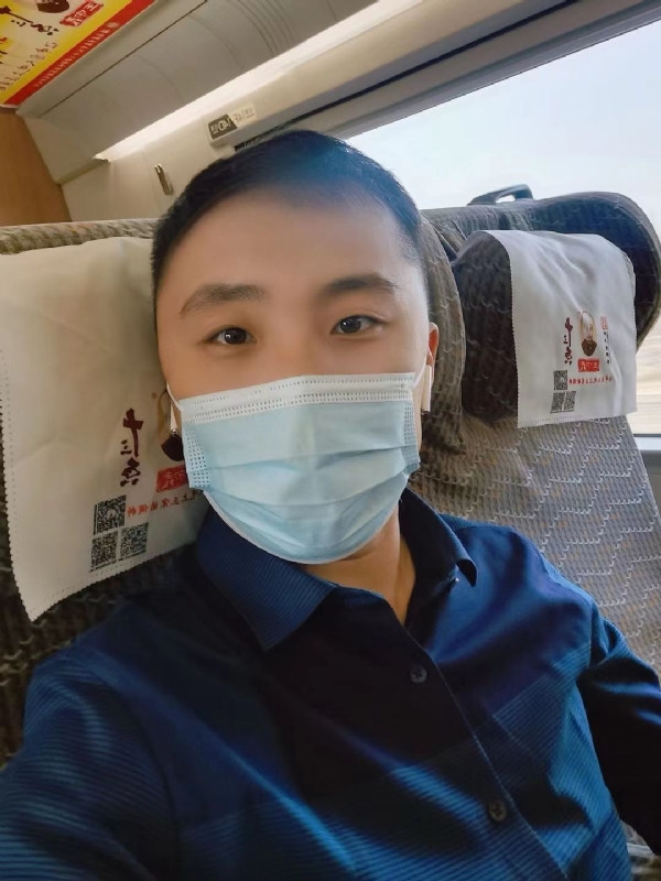 孤独的小屁猪的第二张照片--三明相亲服务中心