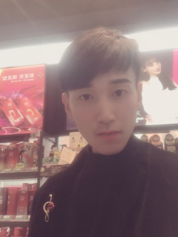 唯美的爱情故事的第一张照片--三明相亲服务中心