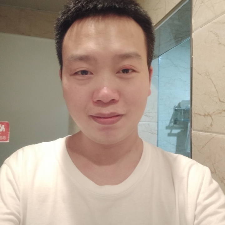 杯中酒的第一张照片--三明相亲服务中心