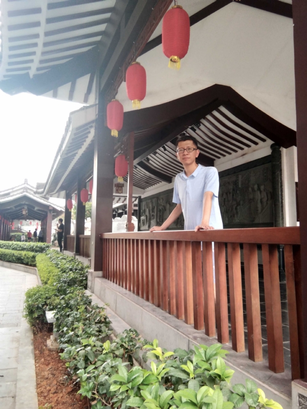 lijian的第一张照片--三明相亲服务中心