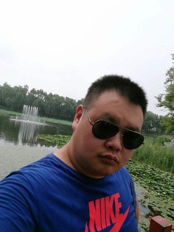 石头的第一张照片--三明相亲服务中心