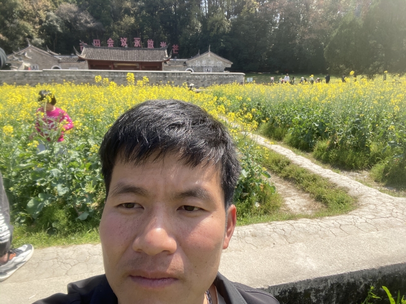 开心的第一张照片--三明相亲服务中心