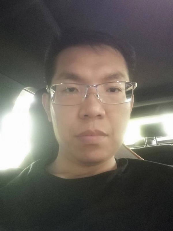 小黑包的第一张照片--三明相亲服务中心