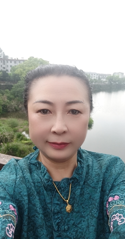 雨中情的第一张照片--三明相亲服务中心