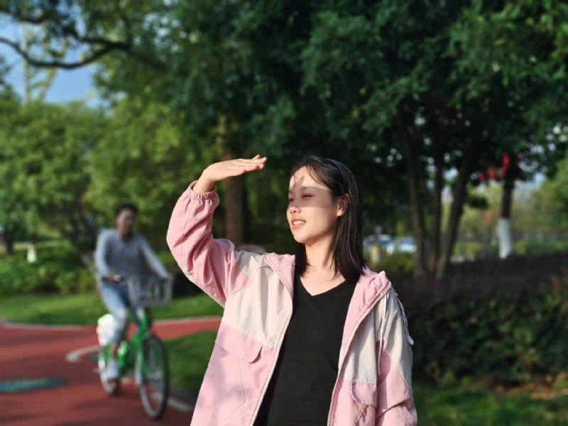 达拉崩吧的第一张照片--三明相亲服务中心