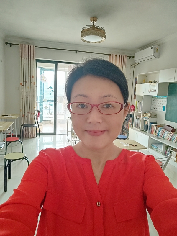 丽华的第二张照片--三明相亲服务中心