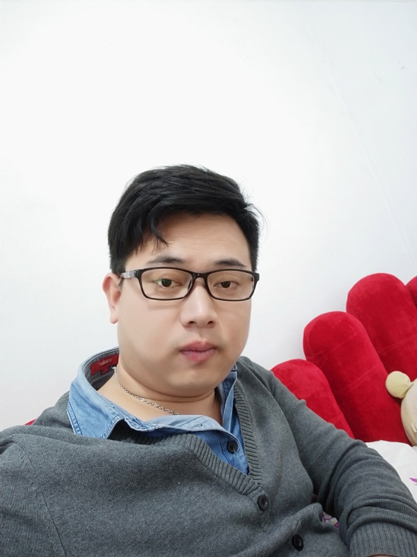 何必在亿的第一张照片--三明相亲服务中心