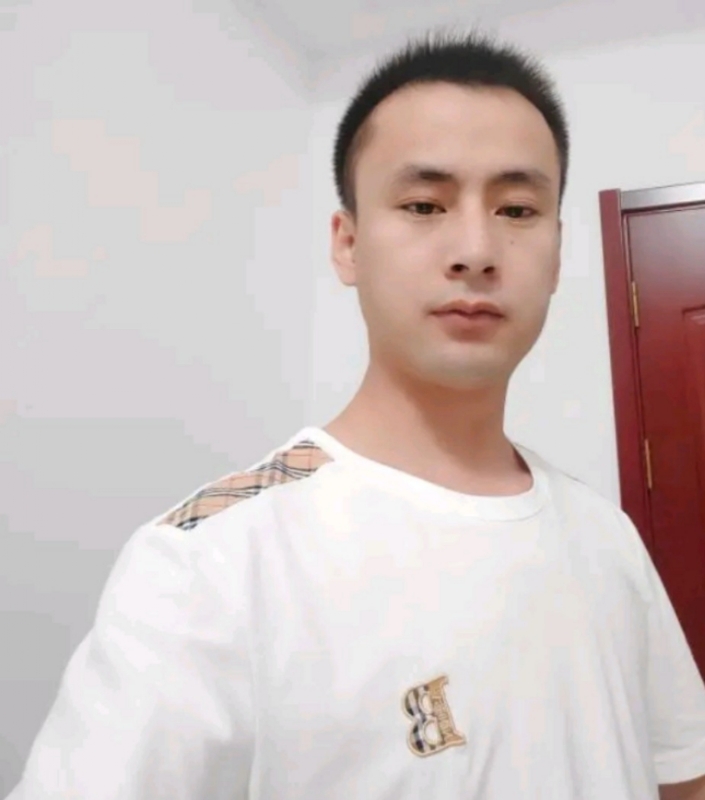 海阔天空的第一张照片--三明相亲服务中心