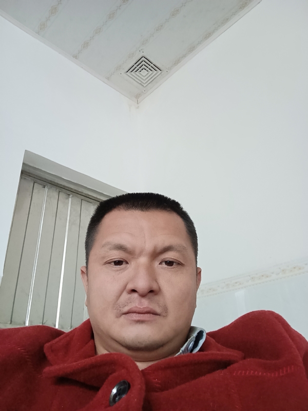 兰成龙的第一张照片--三明相亲服务中心