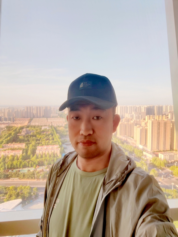勇攀高峰的第二张照片--三明相亲服务中心