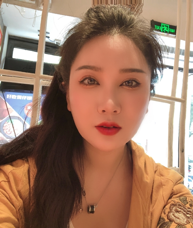 琳达的第二张照片--三明相亲服务中心
