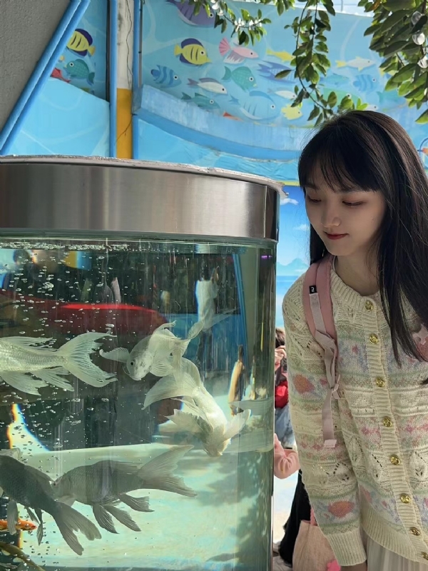 yiyi的第一张照片--三明相亲服务中心