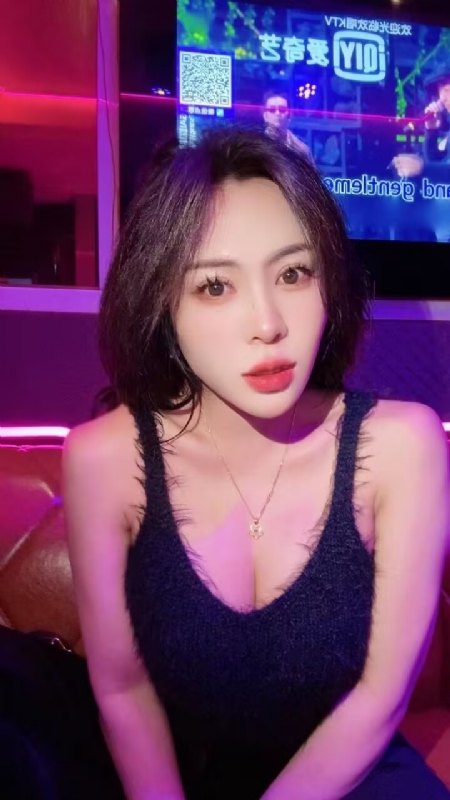 素素可月的第一张照片--三明相亲服务中心