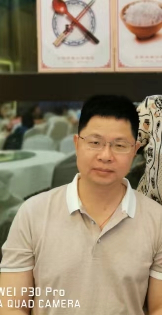 车che的第一张照片--三明相亲服务中心