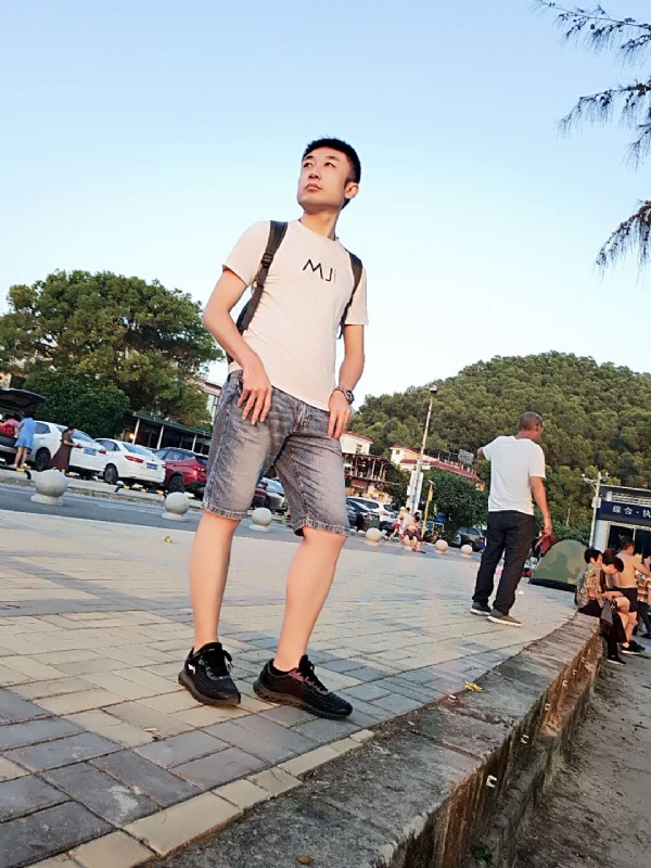 俊皓的第一张照片--三明相亲服务中心