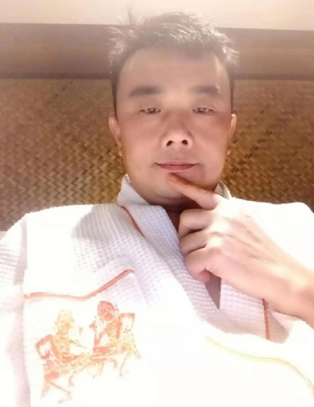 青锋的第一张照片--三明相亲服务中心