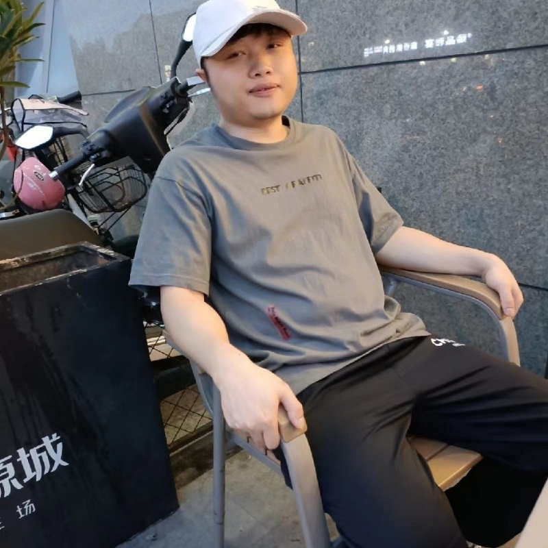 风吹半夏的第一张照片--三明相亲服务中心