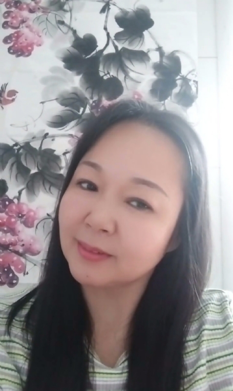 莲悦悦的第一张照片--三明相亲服务中心