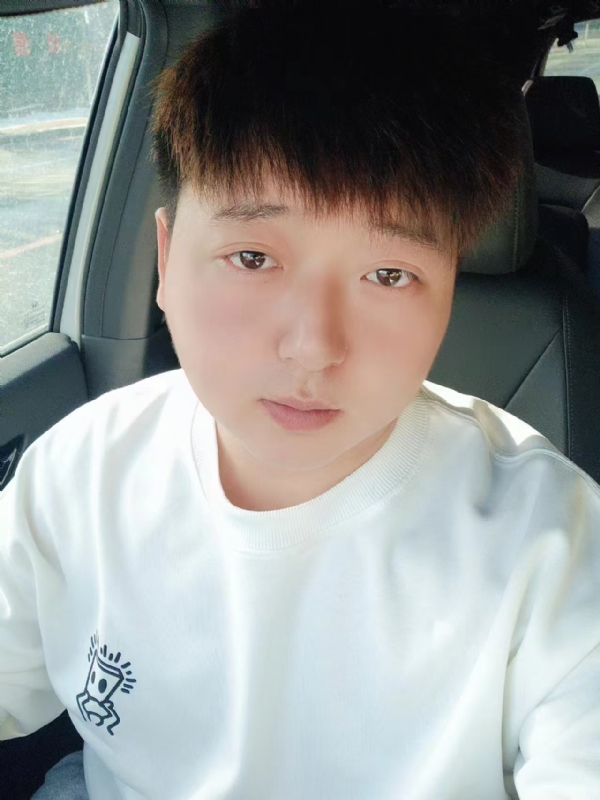 可乐加冰的第一张照片--三明相亲服务中心