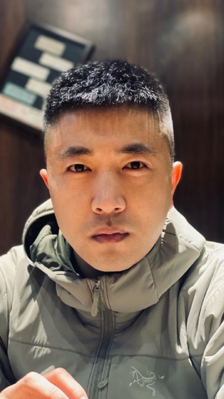 山中何缘的第一张照片--三明相亲服务中心