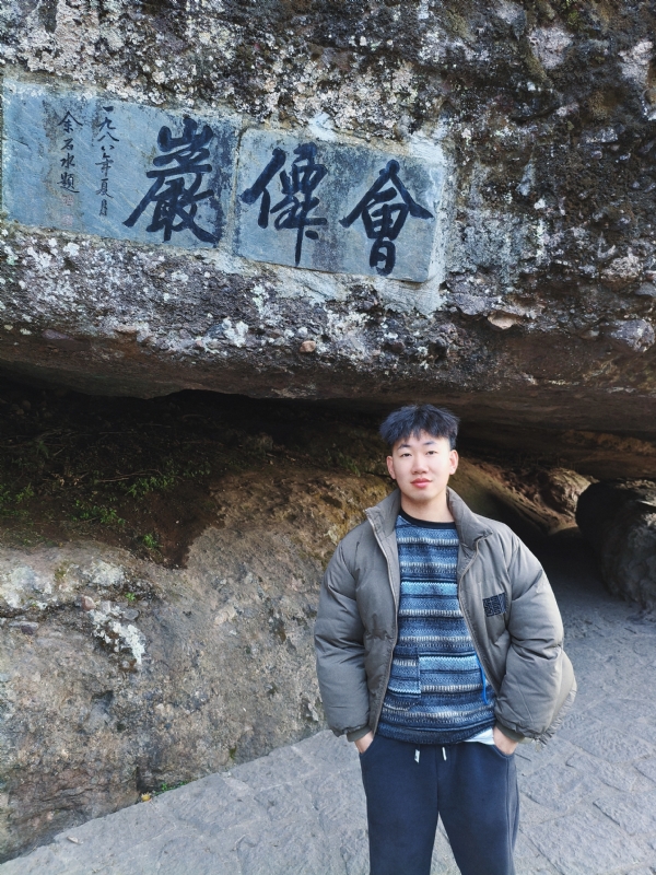 帅邓拖网速的第二张照片--三明相亲服务中心