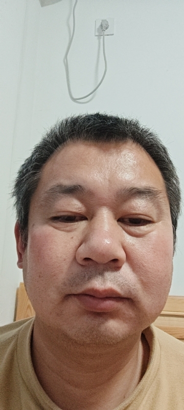龙万的第一张照片--三明相亲服务中心