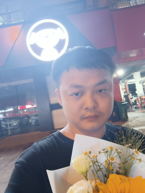 小陈的第一张照片--三明相亲服务中心